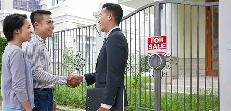Why Choose Us to Sell Your House in Milwaukee, WI?