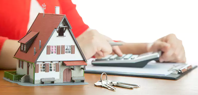 Sell Your House for Medical Bills in Milwaukee, WI – Get Cash Offer Instantly