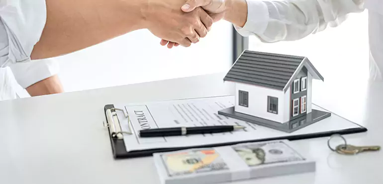 Why Choose Milwaukee Home Buyers to Buy Your Home Off Market On Cash in Milwaukee, WI?