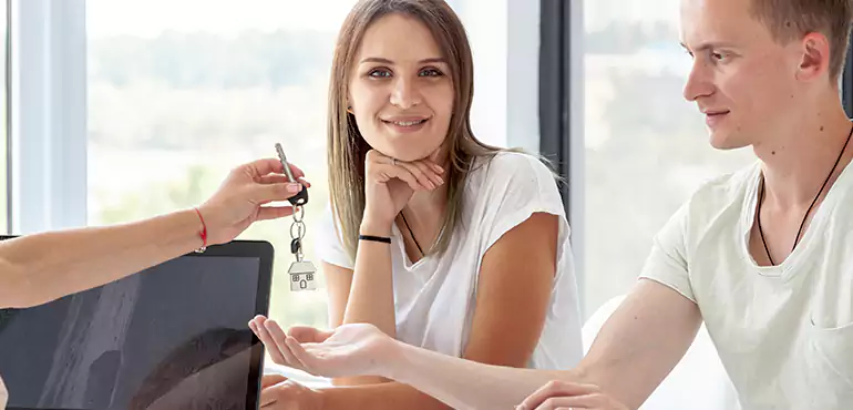 Why Choose Milwaukee Home Buyers to Sell Your House Our Investors in Milwaukee, WI?