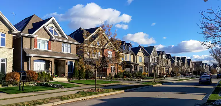 Why Choose Us for Selling Your Foreclosed House in Milwaukee, WI?