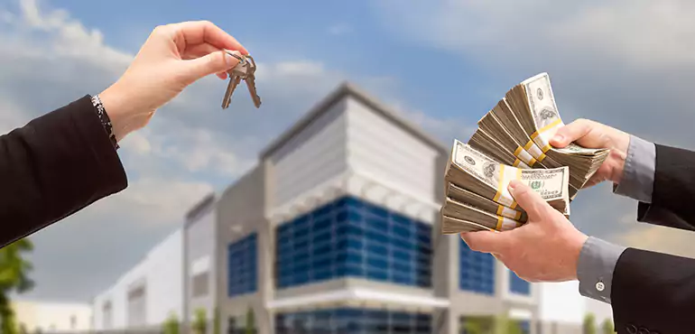 The Real Cost of Waiting for Traditional Buyers in Milwaukee, WI