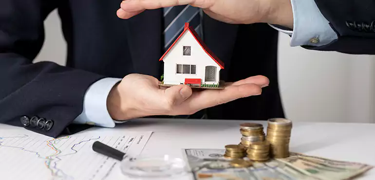 Who Do We Buy Houses From in Milwaukee, WI?